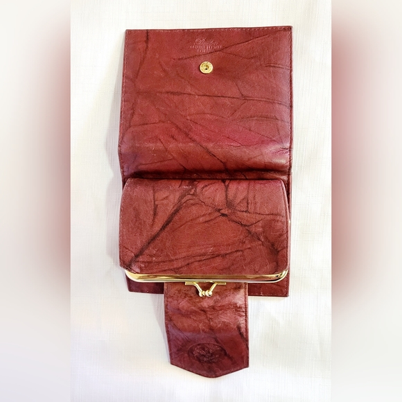 Buxton Women's Leather Attache Clutch Cardex Wallet and Coin Purse - Picture 3 of 11